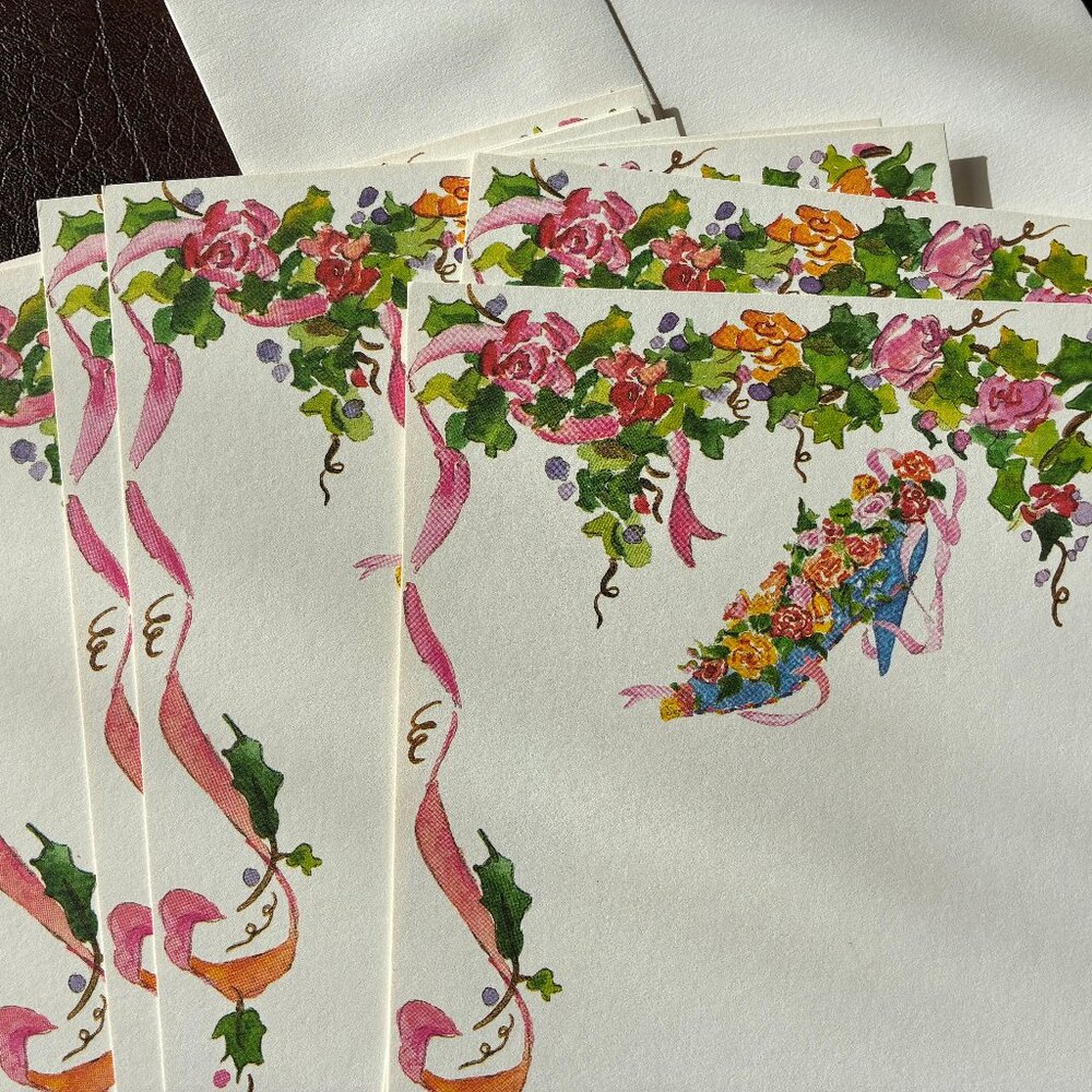 9 Watercolor Floral Motif Invitation Cards with Envelopes - Picture 2 of 5